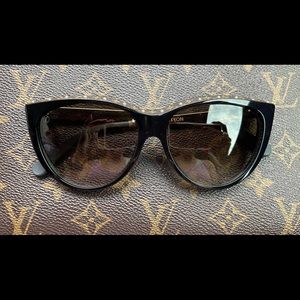 Like new La Boum Louis Vuitton sunglasses